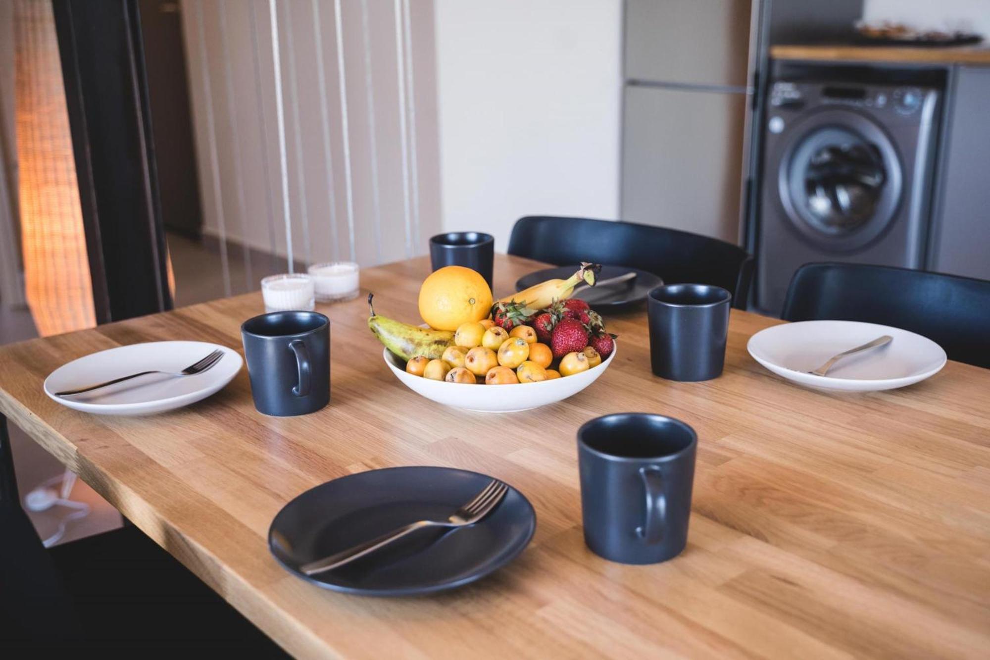 ניקיאנה Blue Symphony Suites Apartments מראה חיצוני תמונה