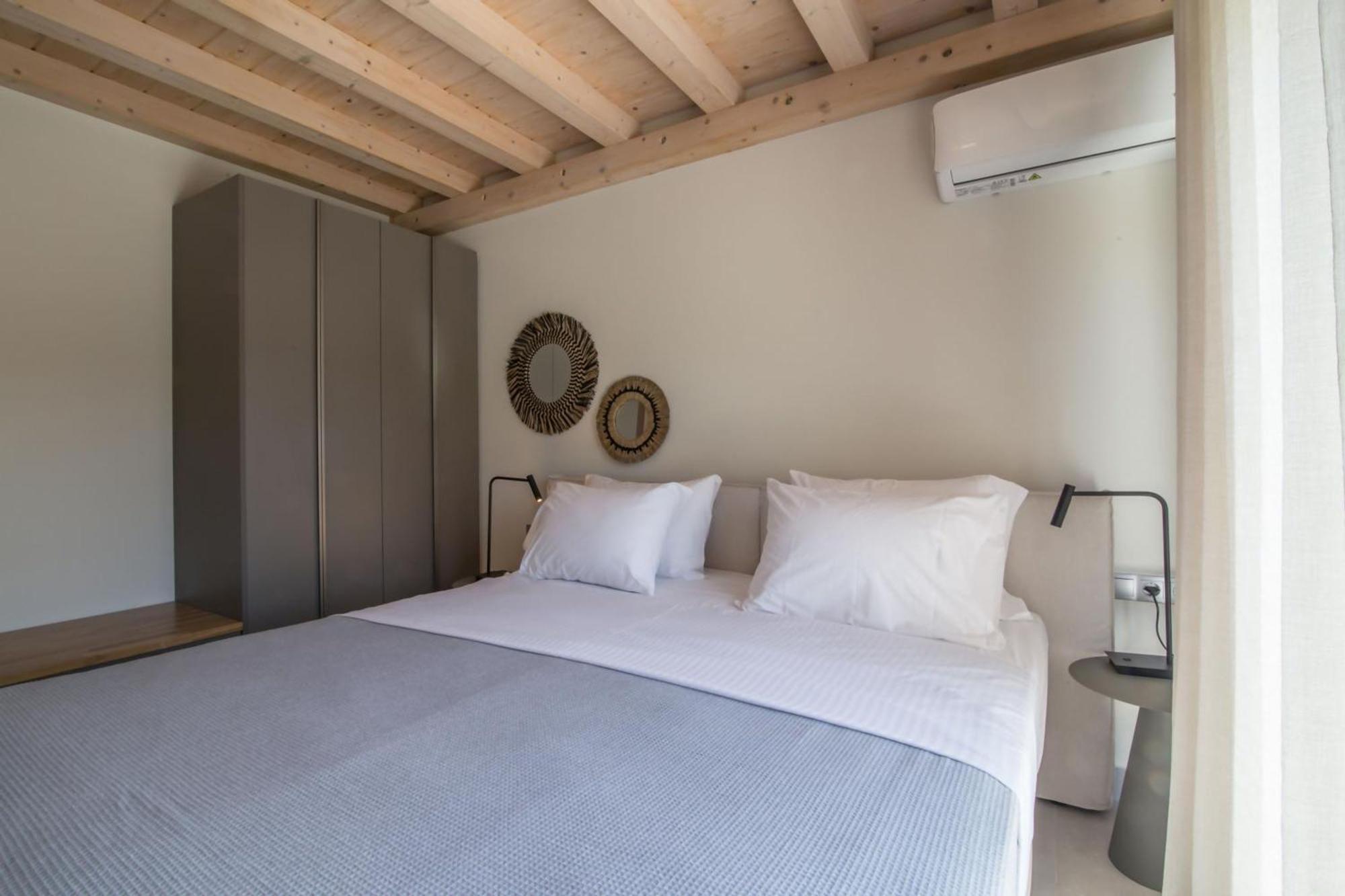 ניקיאנה Blue Symphony Suites Apartments מראה חיצוני תמונה