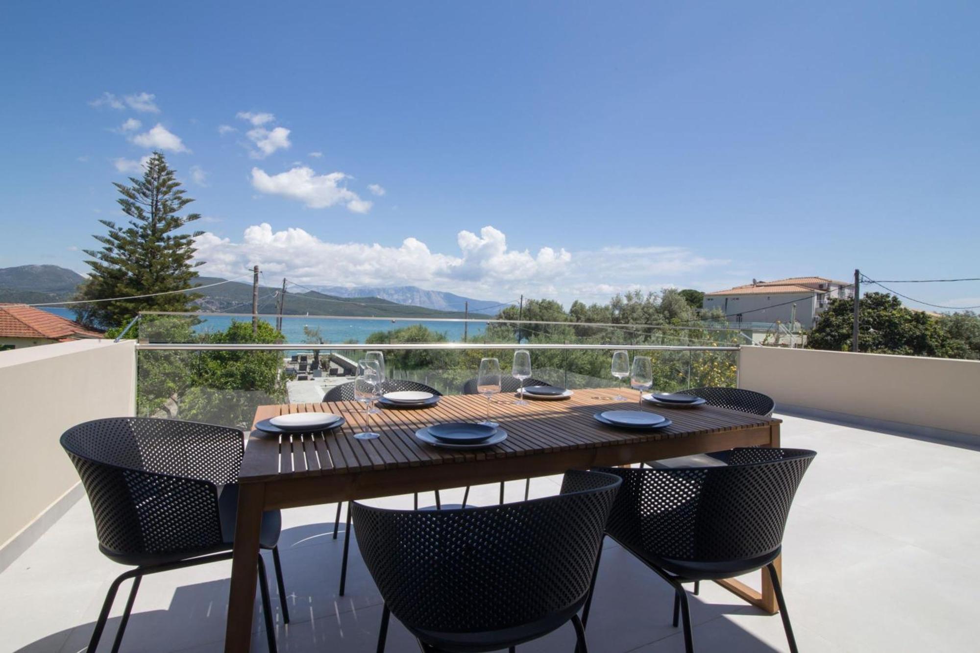 ניקיאנה Blue Symphony Suites Apartments מראה חיצוני תמונה