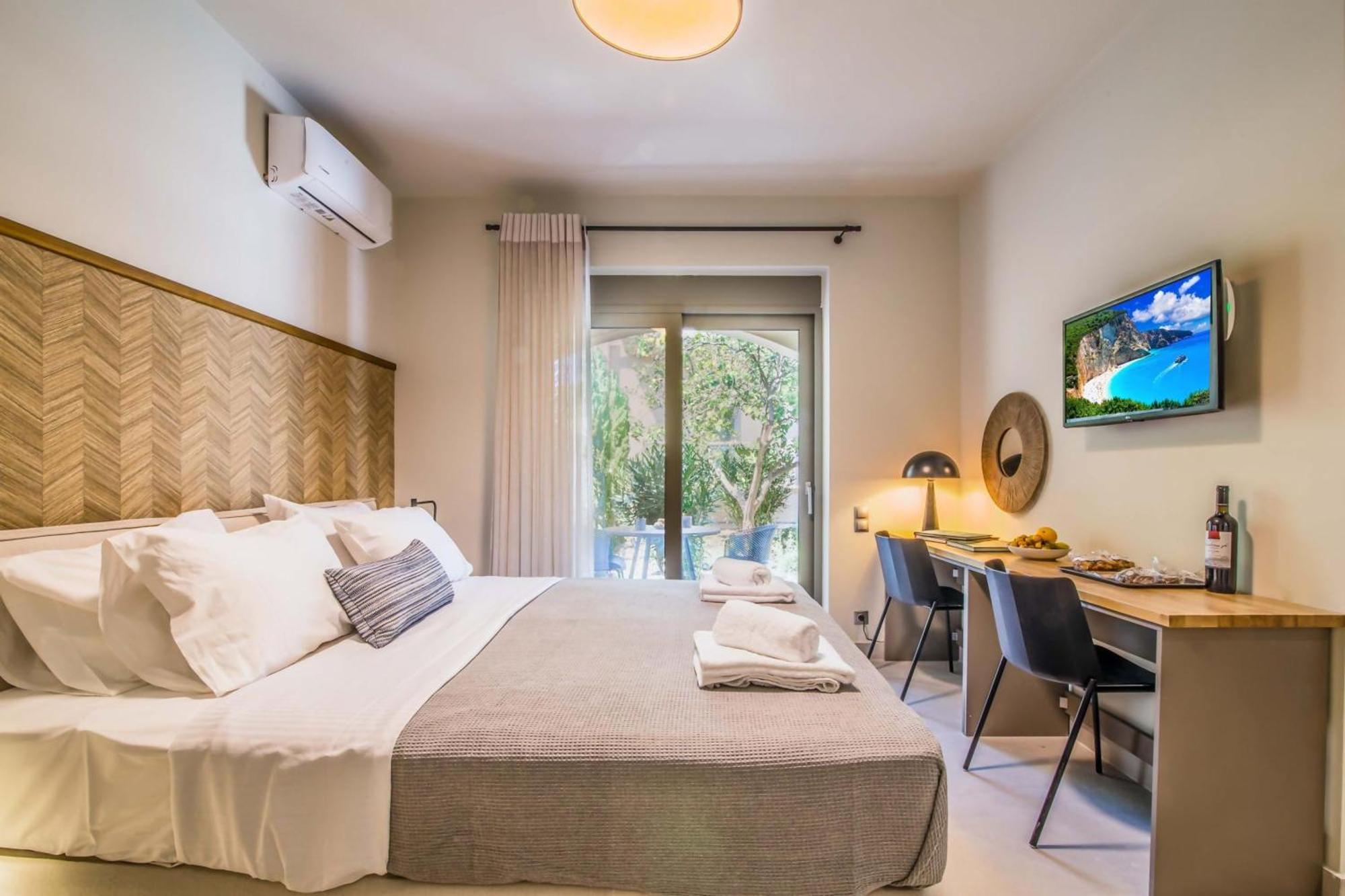 ניקיאנה Blue Symphony Suites Apartments מראה חיצוני תמונה