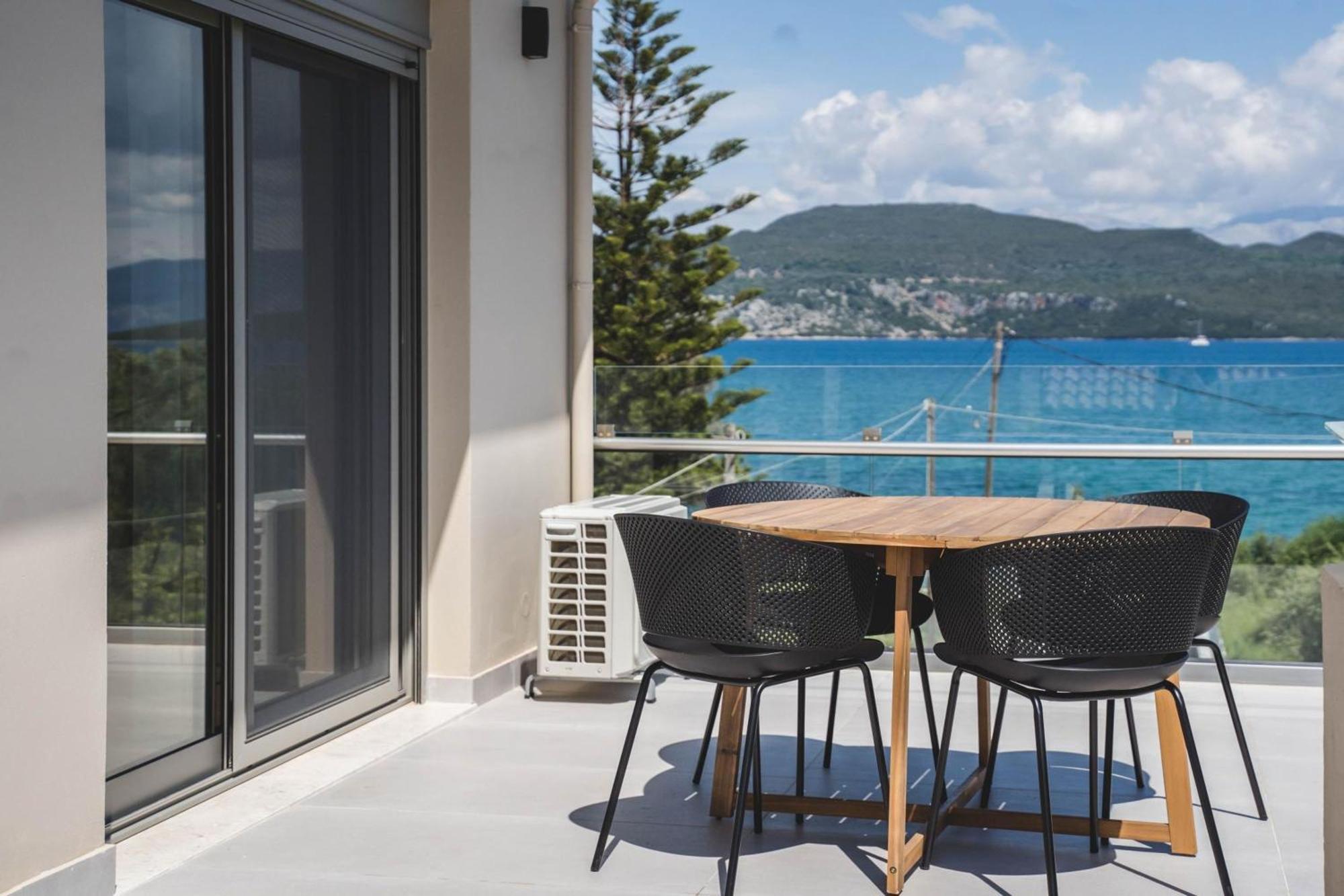 ניקיאנה Blue Symphony Suites Apartments מראה חיצוני תמונה